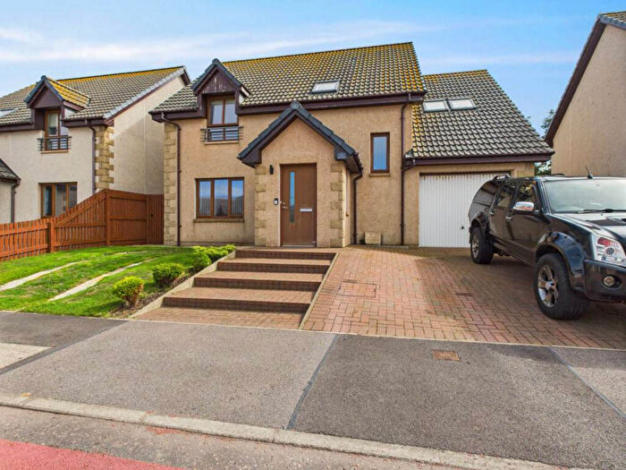 4 Bedroom Detached House For Sale In Ewen Crescent, Macduff, AB44