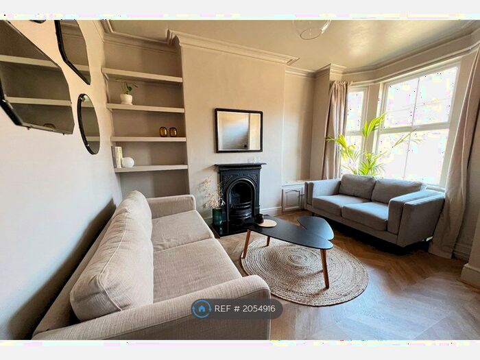 3 Bedroom Terraced House To Rent In Bunbury Street, Nottingham, NG2