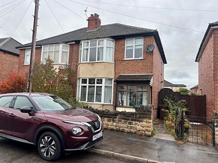 3 Bedroom Semi Detached House For Sale In Middle Avenue, Loughborough, LE11