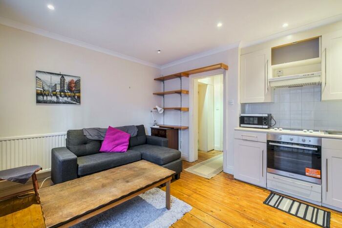 1 Bedroom Flat To Rent In Haverstock Street London, N1