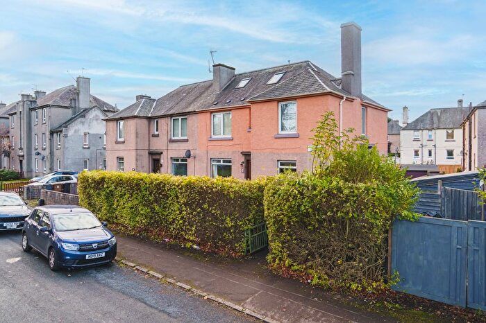 2 Bedroom Flat For Sale In Whitson Grove, Edinburgh, EH11