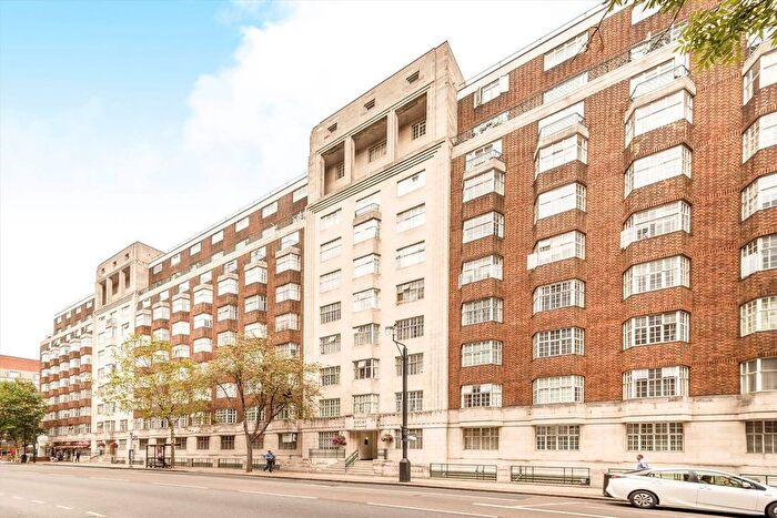 Studio For Sale In Woburn Place, Bloomsbury, WC1H