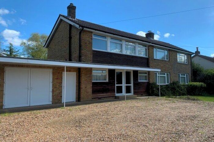 4 Bedroom Detached House To Rent In Chapel Lane, Southampton, SO32