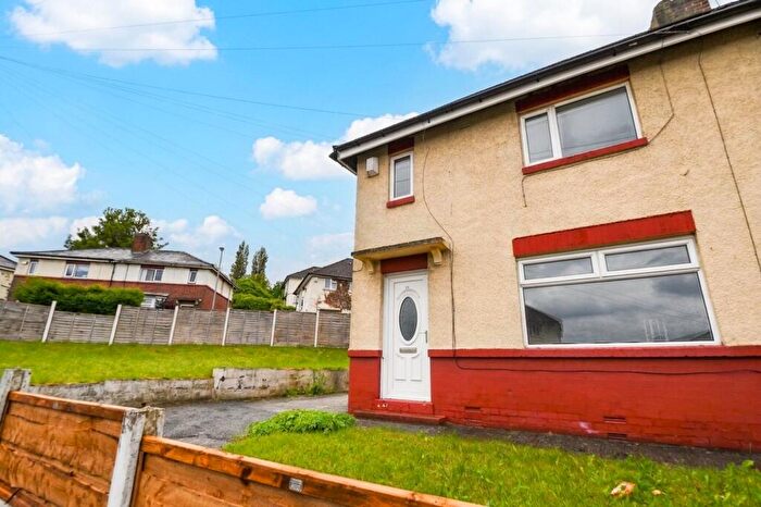 3 Bedroom Semi-Detached House For Sale In Summerville Road, Salford, M6