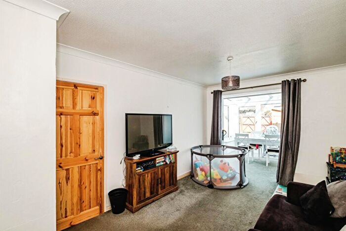 2 Bedroom Semi-Detached Bungalow For Sale In Test Road, Sompting, Lancing, BN15