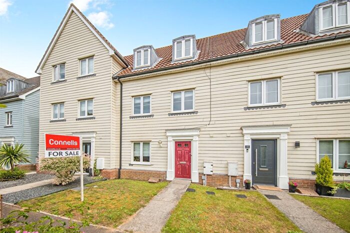 3 Bedroom Property For Sale In Meadow Crescent, Purdis Farm, Ipswich, IP3