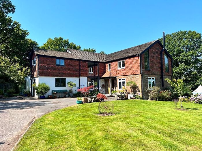 4 Bedroom Detached House For Sale In Tongs Wood Drive, Hawkhurst, Kent, TN18