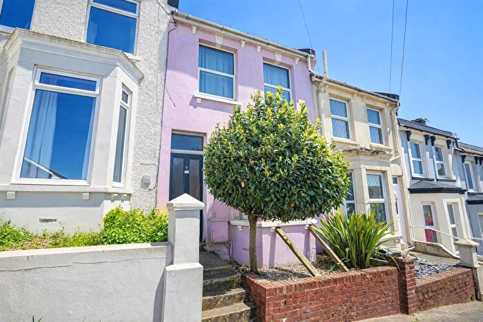 2 Bedroom Terraced House For Sale In Offa Road, Hastings, TN35