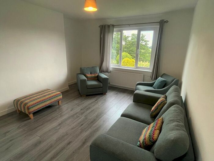 2 Bedroom Flat To Rent In Cornton Crescent, Bridge Of Allan, Stirling, FK9