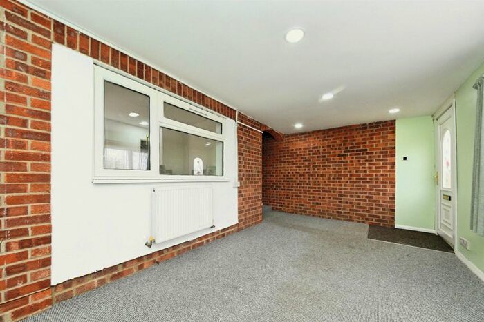 2 Bedroom Bungalow To Rent In Low Road, Stow Bridge, King's Lynn, PE34