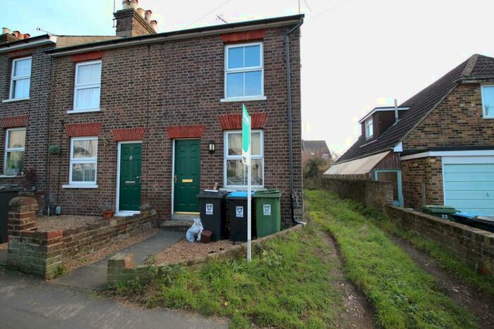 3 Bedroom Terraced House To Rent In Cowper Road, Hemel Hempstead, HP1