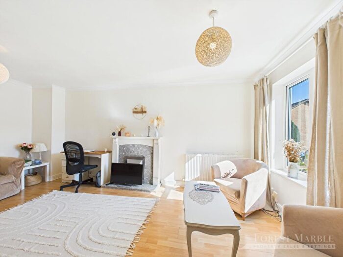 3 Bedroom Terraced House For Sale In Mulberry Court, Frome, BA11