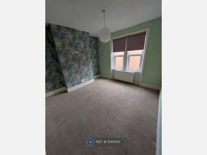 2 Bedroom Flat To Rent In Gateshead, Gateshead, NE8