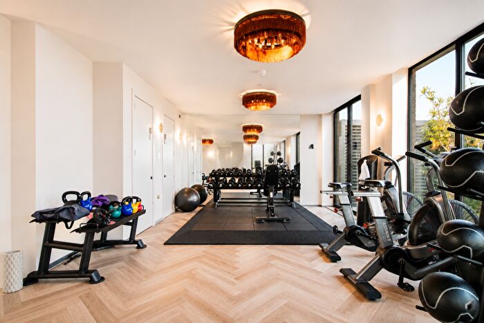 Studio To Rent In Dandi Brondesbury, London, NW2