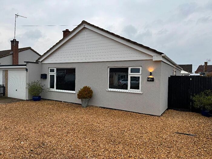 2 Bedroom Bungalow To Rent In Spencer Close, West Walton, Wisbech, PE14