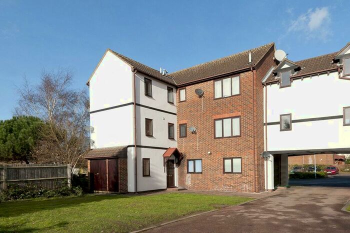 1 Bedroom Flat To Rent In Robina Close, Northwood Hills, Northwood, HA6