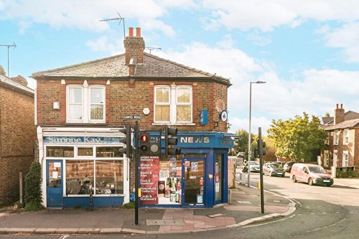 2 Bedroom Flat To Rent In Fairfield Corner, Kingston Upon Thames, KT1