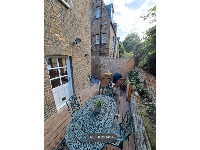 1 Bedroom Flat To Rent In Morat Street, London, SW9