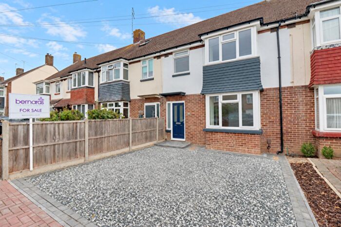 3 Bedroom Terraced House For Sale In Kinross Crescent, Portsmouth, PO6