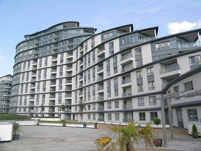 2 Bedroom Apartment To Rent In Station Approach, Woking, Surrey, GU22