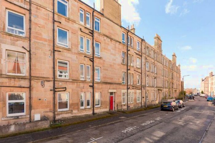 1 Bedroom Flat To Rent In Watson Crescent, Polwarth, Edinburgh, EH11