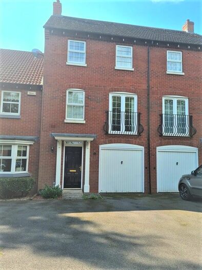 4 Bedroom Town House To Rent In Kelham Grove, Ravenstone, LE67