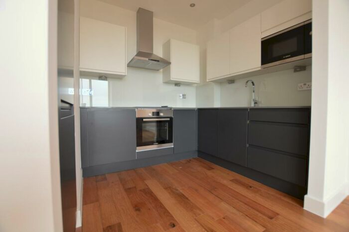 1 Bedroom Flat To Rent In Beckenham Road Beckenham, BR3