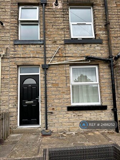 1 Bedroom Terraced House To Rent In Dodds Royd, Huddersfield, HD4