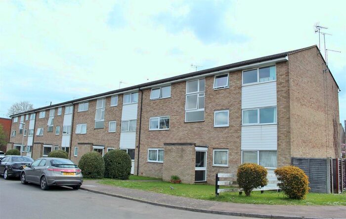 2 Bedroom Flat To Rent In Alderman Close, Welham Green, North Mymms, AL9