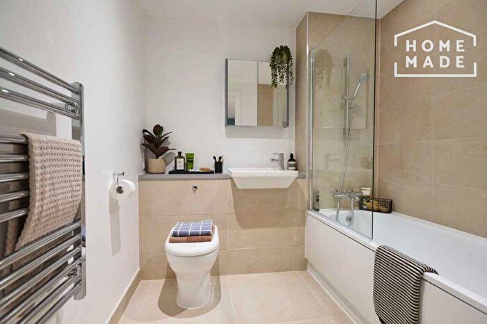1 Bedroom Flat To Rent In The Tilt Works, S3