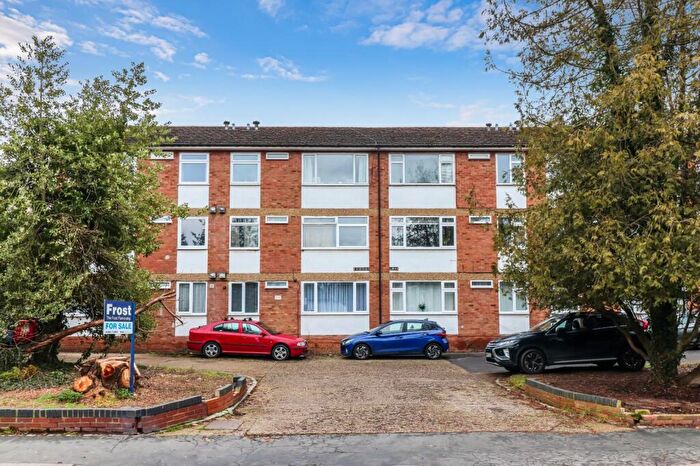 2 Bedroom Apartment To Rent In Wentworth Place, Waterside, Chesham, Buckinghamshire, HP5