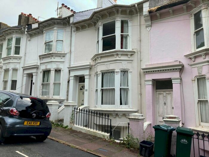 1 Bedroom Flat To Rent In Wakefield Road, Brighton, BN2