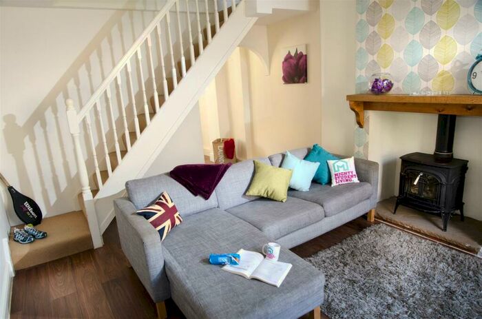 3 Bedroom Private Hall To Rent In Primrose Street, Lancaster, LA1