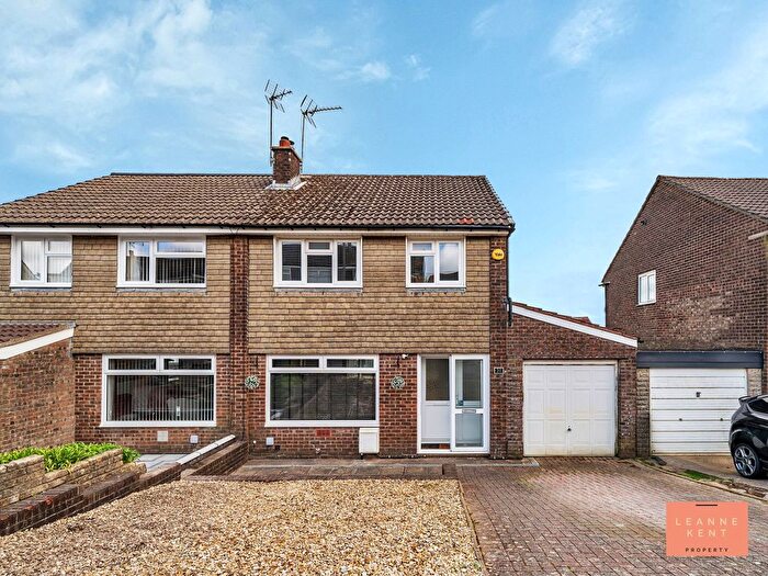 3 Bedroom Semi-Detached House For Sale In Caerleon Court, Caerphilly, CF83