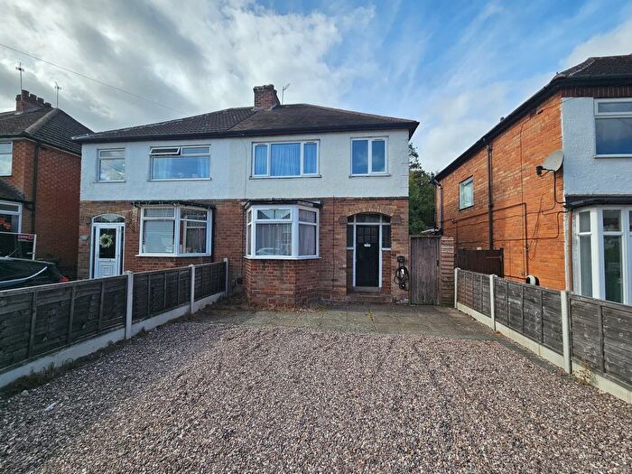 3 Bedroom Semi-Detached House For Sale In Velsheda Road, Shirley, B90