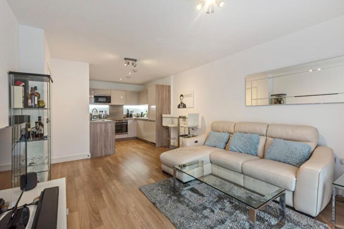 1 Bedroom Apartment To Rent In Pell Street, Greenland Place, SE8