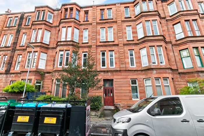 2 Bedroom Flat For Sale In Rhynie Drive, Ibrox, G51