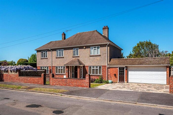 4 Bedroom House For Sale In Wray Road, South Cheam, SM2