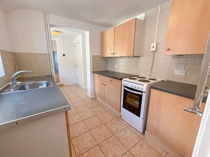 3 Bedroom Terraced House For Sale In Newcastle Street, Silverdale, Newcastle, ST5
