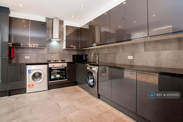 6 Bedroom Terraced House To Rent In Vansittart Street, London, SE14