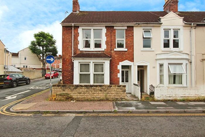 2 Bedroom Flat To Rent In Curtis Street, Swindon, SN1