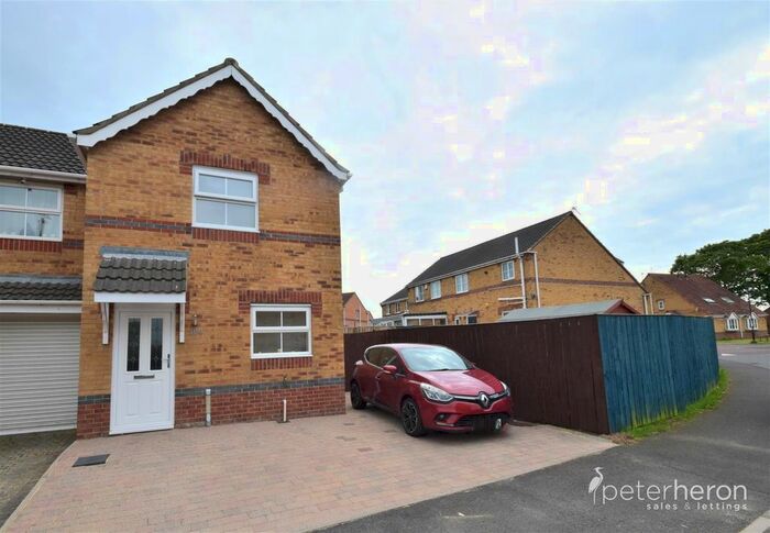 2 Bedroom Semi-Detached House For Sale In Halesworth Drive, Havelock Park, Sunderland, SR4