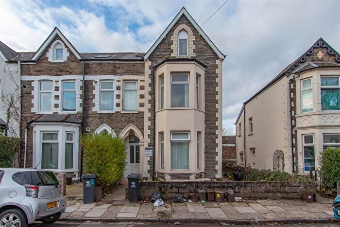 3 Bedroom Private Halls To Rent In Gordon Road, Cathays, CF24