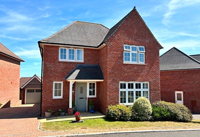 4 Bedroom Detached House For Sale In Westclyst, Exeter, EX1