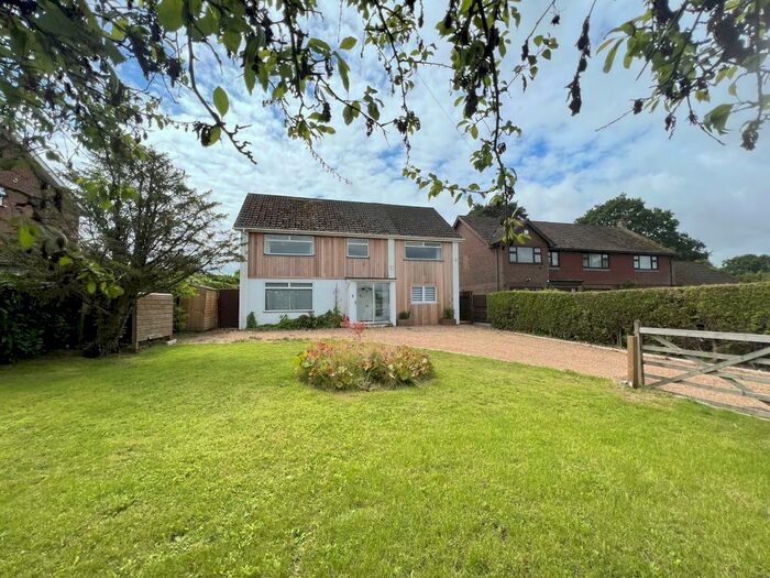 4 Bedroom Detached House To Rent In Furnace Lane, Lamberhurst, Tunbridge Wells, TN3