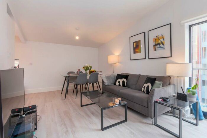 1 Bedroom Apartment To Rent In Caspar House, Charlotte Street, Birmingham, B3