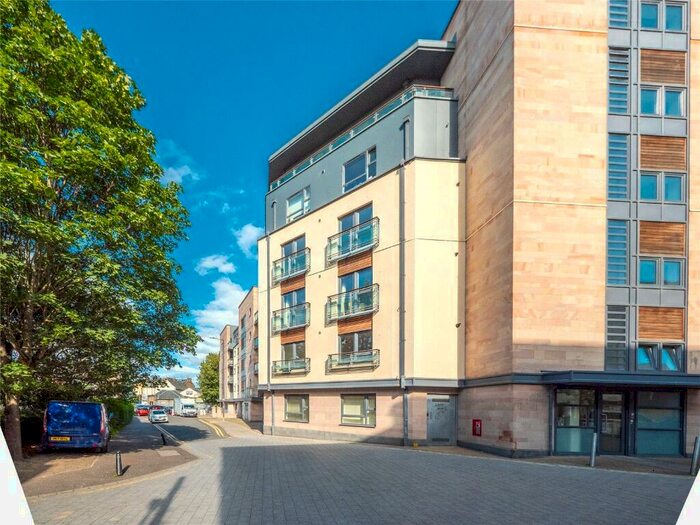 2 Bedroom Flat To Rent In West Tollcross, Tollcross, Edinburgh, EH3