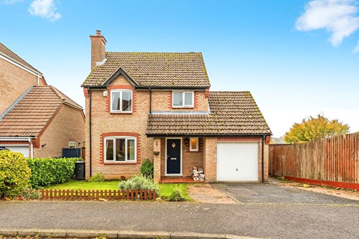 3 Bedroom Detached House For Sale In Heathlands, Swaffham, PE37