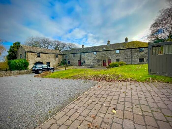 4 Bedroom Barn Conversion To Rent In The Grange, Carlecotes, Dunford Bridge S36