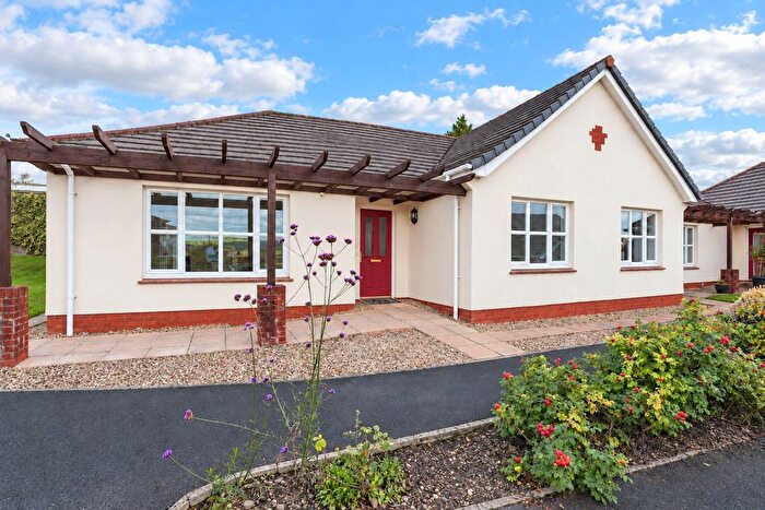 2 Bedroom Bungalow For Sale In Oaklands Court, Beechwood Avenue, Sticklepath, EX31